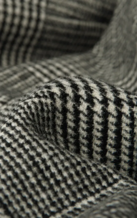 Zwart en crèmekleurig Prince of Wales geruite tweed gilet - photo 3 Zwart en crèmekleurig Prince of Wales geruite tweed gilet - photo 3