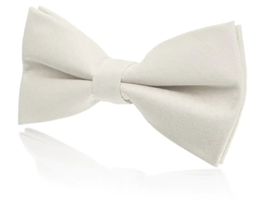 Strik voor jongens, ivoorkleur, polyester dupion, voorgestrikt Strik voor jongens, ivoorkleur, polyester dupion, voorgestrikt