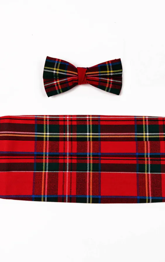 Rood geruite cumberband en voor-gestrikte strik set