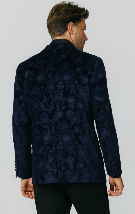 Marineblauw fluwelen smokingjasje met bloemenjacquard - photo 5 Marineblauw fluwelen smokingjasje met bloemenjacquard - photo 5