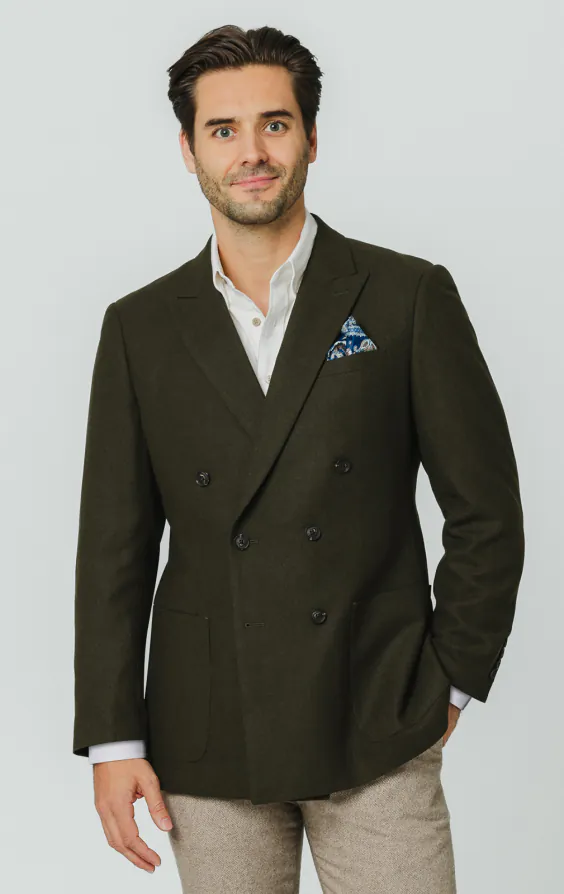 Khaki dubbelbreasted colbert van geborstelde wolmix Khaki dubbelbreasted colbert van geborstelde wolmix