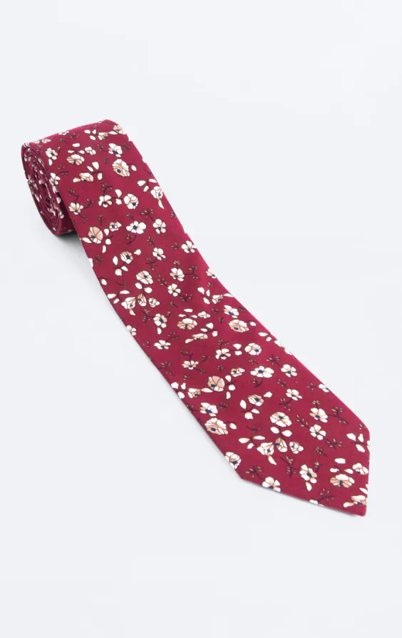 Rood met witte gebloemde stropdas - photo 2 Rood met witte gebloemde stropdas - photo 2