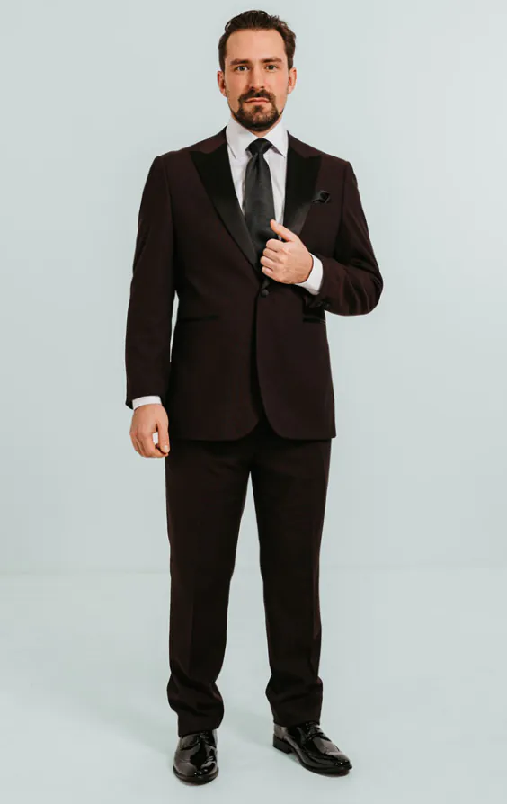 Bordeaux rood smoking met piek revers - photo 1 Bordeaux rood smoking met piek revers - photo 1