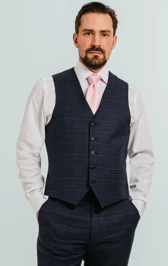 Marineblauw met roze geruit gilet