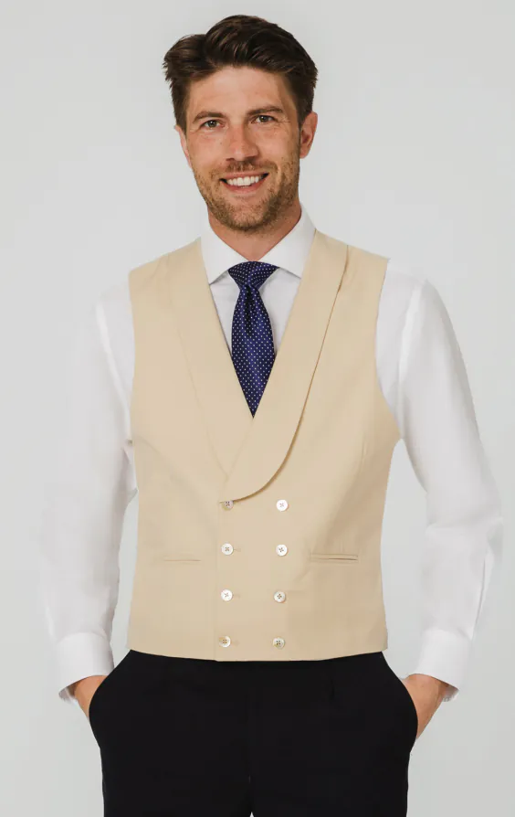 Goud/buff kleurig dubbel rijig gilet voor trouwpak Goud/buff kleurig dubbel rijig gilet voor trouwpak