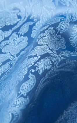 Middenblauwe blad jacquard pochet