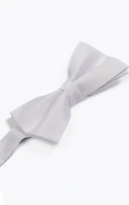 Strik in wit, polyester dupion, voorgestrikt