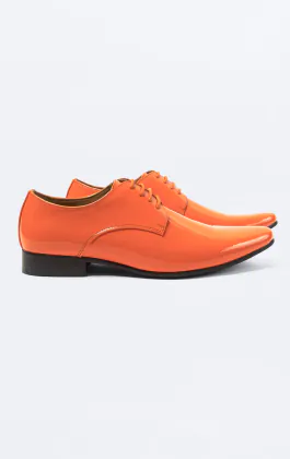 Oranje moderne lakschoenen