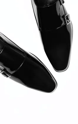 Zwart lak dubbele monkstrap schoenen