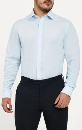 Lichtblauw easy care overhemd van 100% katoen poplin