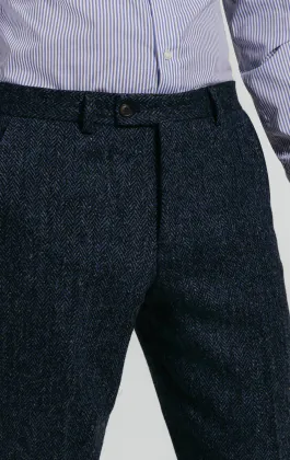 Harris Tweed blauwe pantalon met visgraat patroon